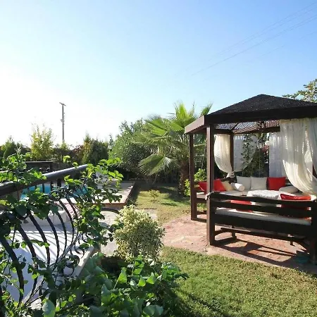 Sunshine Villas فيلة